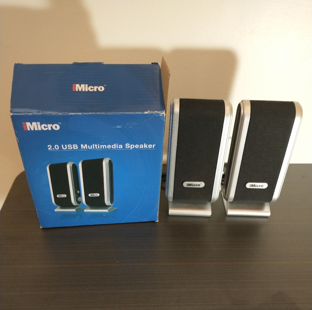 iMicro 2.0 USB Multimedia Speakers.